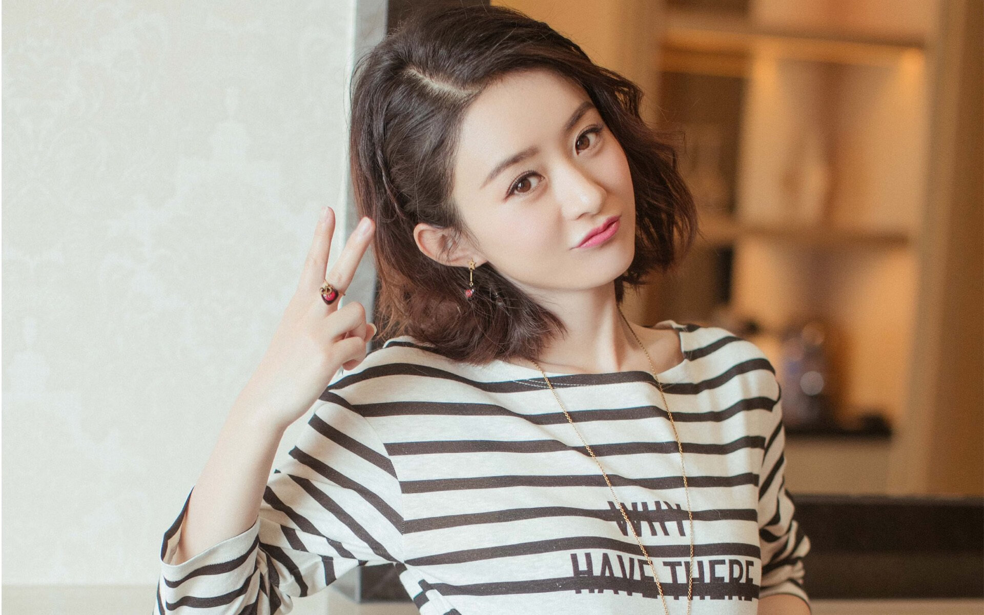 俱乐部人才流失管理缺乏机制，俱乐部人员配置