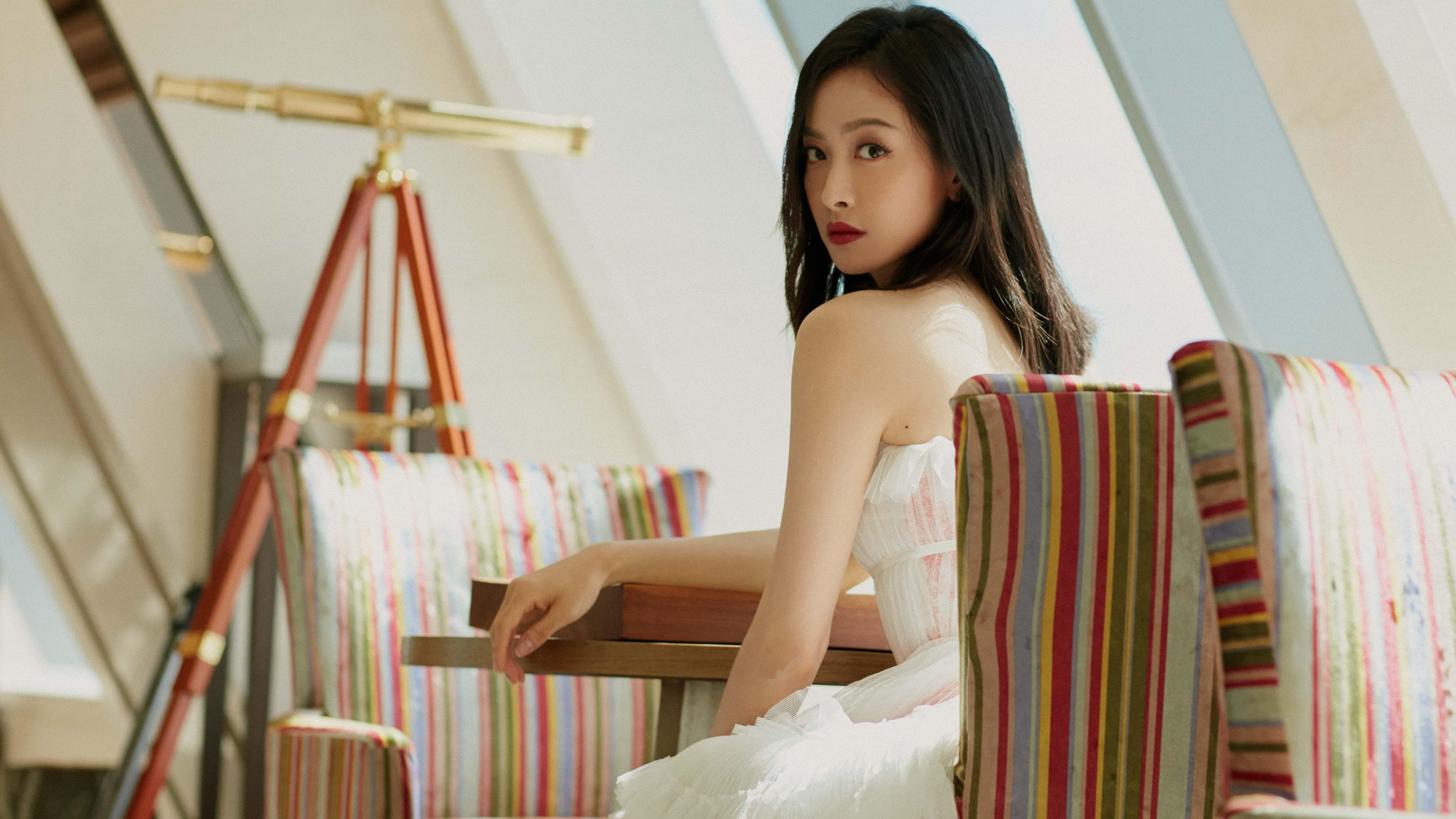 篮球主题校园节日活动开展融合体育与文化创意体验,校园篮球活动文案